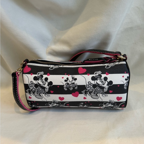 Dooney & Bourke Disney Sweethearts - 2014 Mickey and Minnie Small Barrel… - Picture 6 of 15